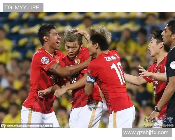 87分钟总算射出榜首脚！拜合拉木造黄牌，木塔力甫直接任意球造险